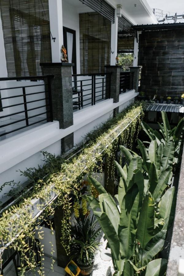 Oyo 505 Saraswati Serenity Jimbaran  Exterior photo